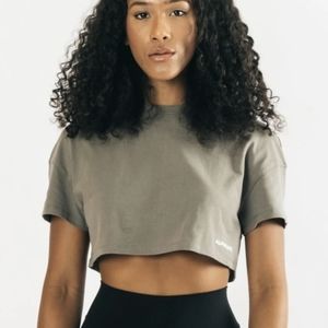 Alphalete Heavy Cotton Crop top small